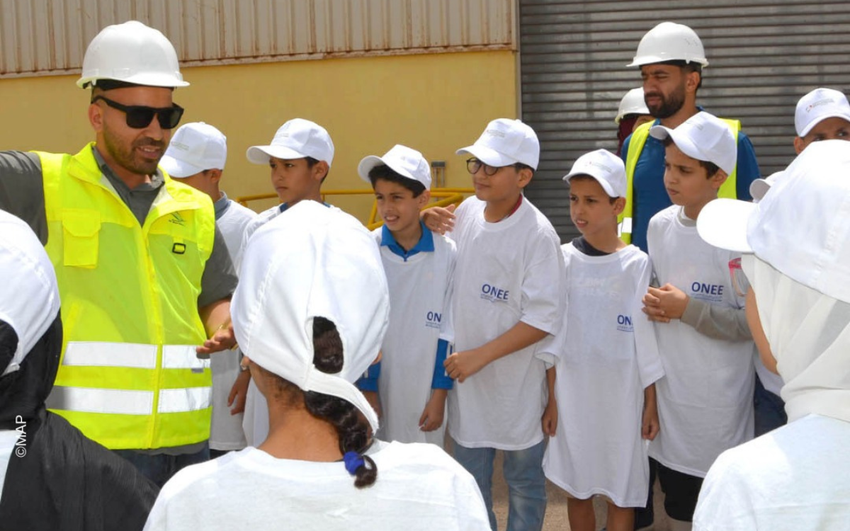 تلاميذ يكتشفون محطة تحلية مياه البحر بأكادير بمناسبة اليوم العالمي للمحيطات