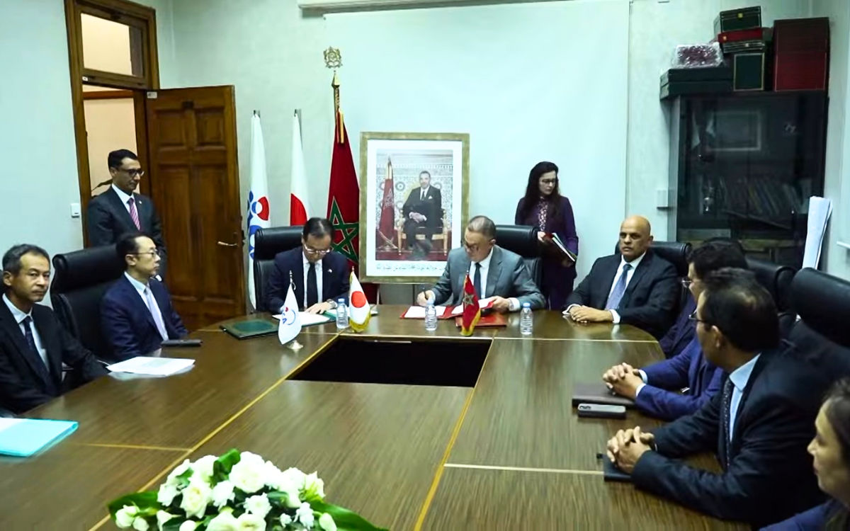 لتعميم تقنيات الري الحديثة الموفرة للمياه.. المغرب واليابان يوقعان اتفاق قرض تناهز قيمته 3,9 مليار درهم لتمويل التهيئة الهيدرو-فلاحية للمنطقة الجنوبية-الشرقية لسهل الغرب