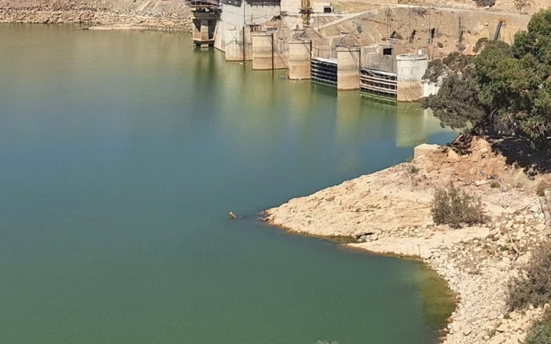 ارتفاع الموارد المائية بعدد من سدود المملكة خلال الـ 24 ساعة الماضية