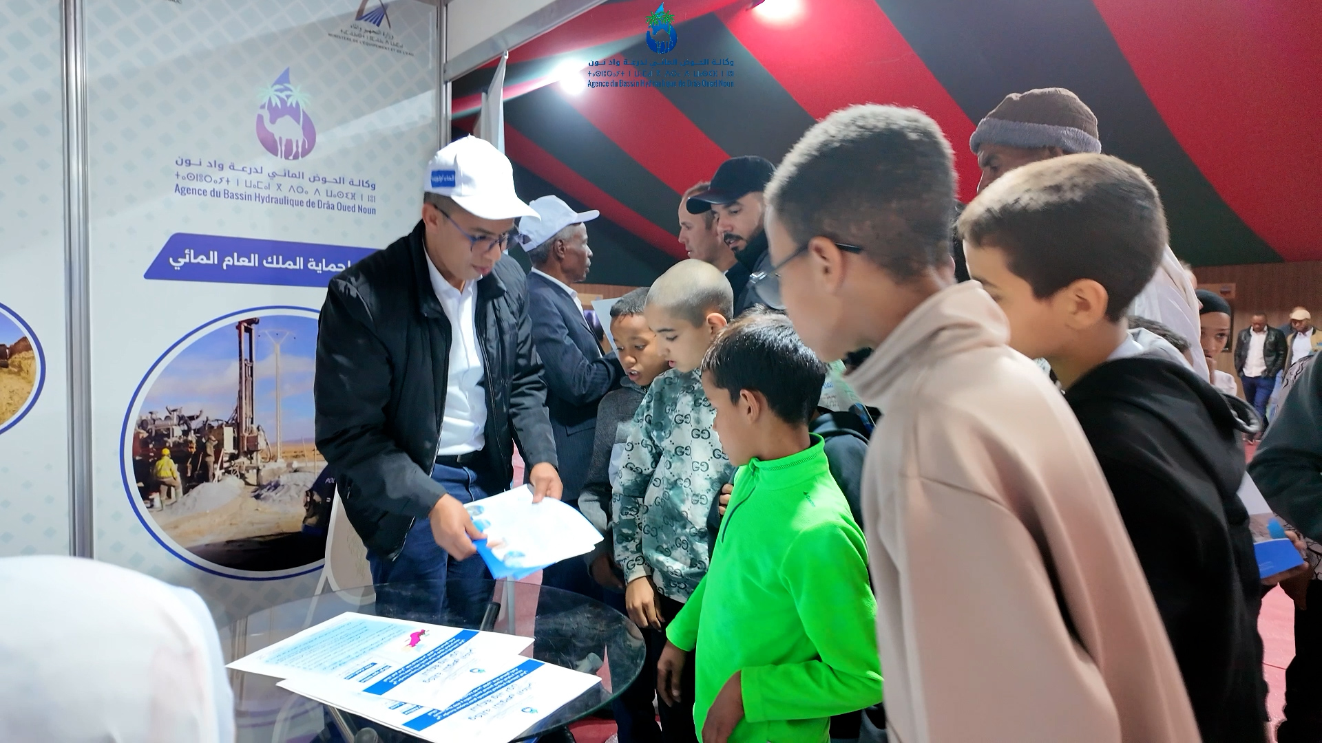 إبراز جهود حماية الموارد المائية.. وكالة الحوض المائي لدرعة - واد نون تشارك في الملتقى الوطني للواحات بزاكورة