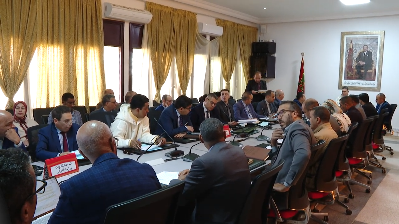 اللجنة الإقليمية للتنمية البشرية تصادق على سلسلة مشاريع تنموية ومائية بالرشيدية