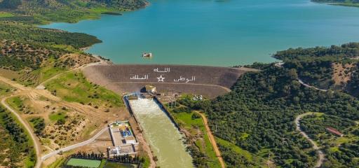 بعد استقباله واردات مائية مهمة خلال الأيام الأخيرة.. وضعية سد وادي المخازن مستقرة مع تراجع مستوى الحقينة