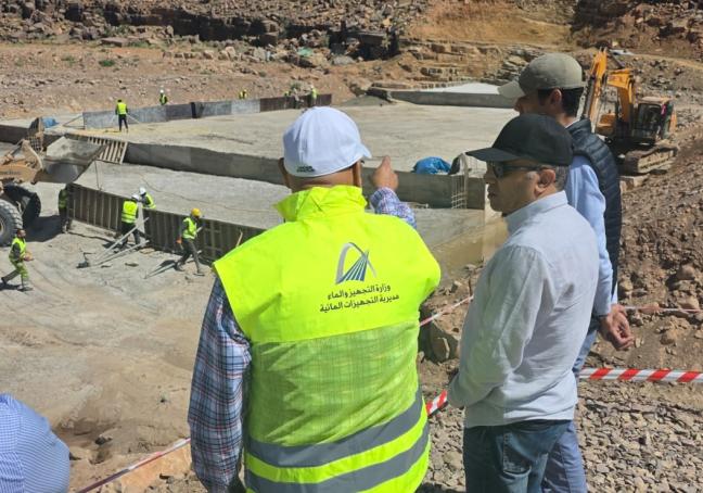 إقليم تنغير.. إجراء زيارة ميدانية لتتبع تقدم أشغال سدَّيْ خنك معيدر وأمسعد لتعزيز الموارد المائية بالمنطقة