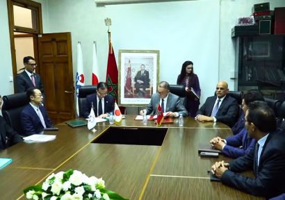 لتعميم تقنيات الري الحديثة الموفرة للمياه.. المغرب واليابان يوقعان اتفاق قرض تناهز قيمته 3,9 مليار درهم لتمويل التهيئة الهيدرو-فلاحية للمنطقة الجنوبية-الشرقية لسهل الغرب