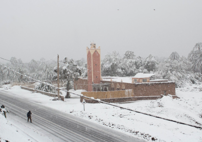 نشرة إنذارية.. تساقطات ثلجية مرتقبة من يوم غد الثلاثاء إلى غاية الأربعاء بعدد من مناطق المملكة