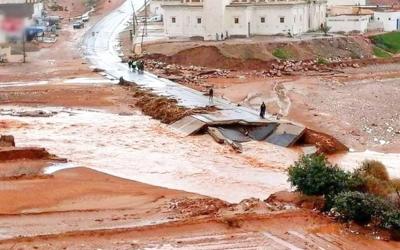 حوض أم الربيع .. مواصلة تحديد المناطق المهددة بالفيضانات لإدراجها كمناطق غير صالحة للبناء والسكن 