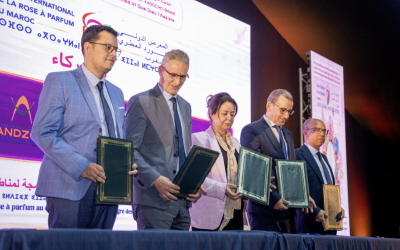 على هامش معرض الورد العطري.. توقيع اتفاقية بـ136 مليون درهم لتجميع مياه الأمطار وتغذية الفرشات المائية بإقليم تنغير 